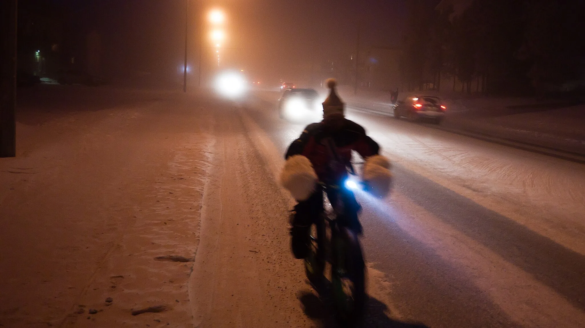 SSR Winter cyclist