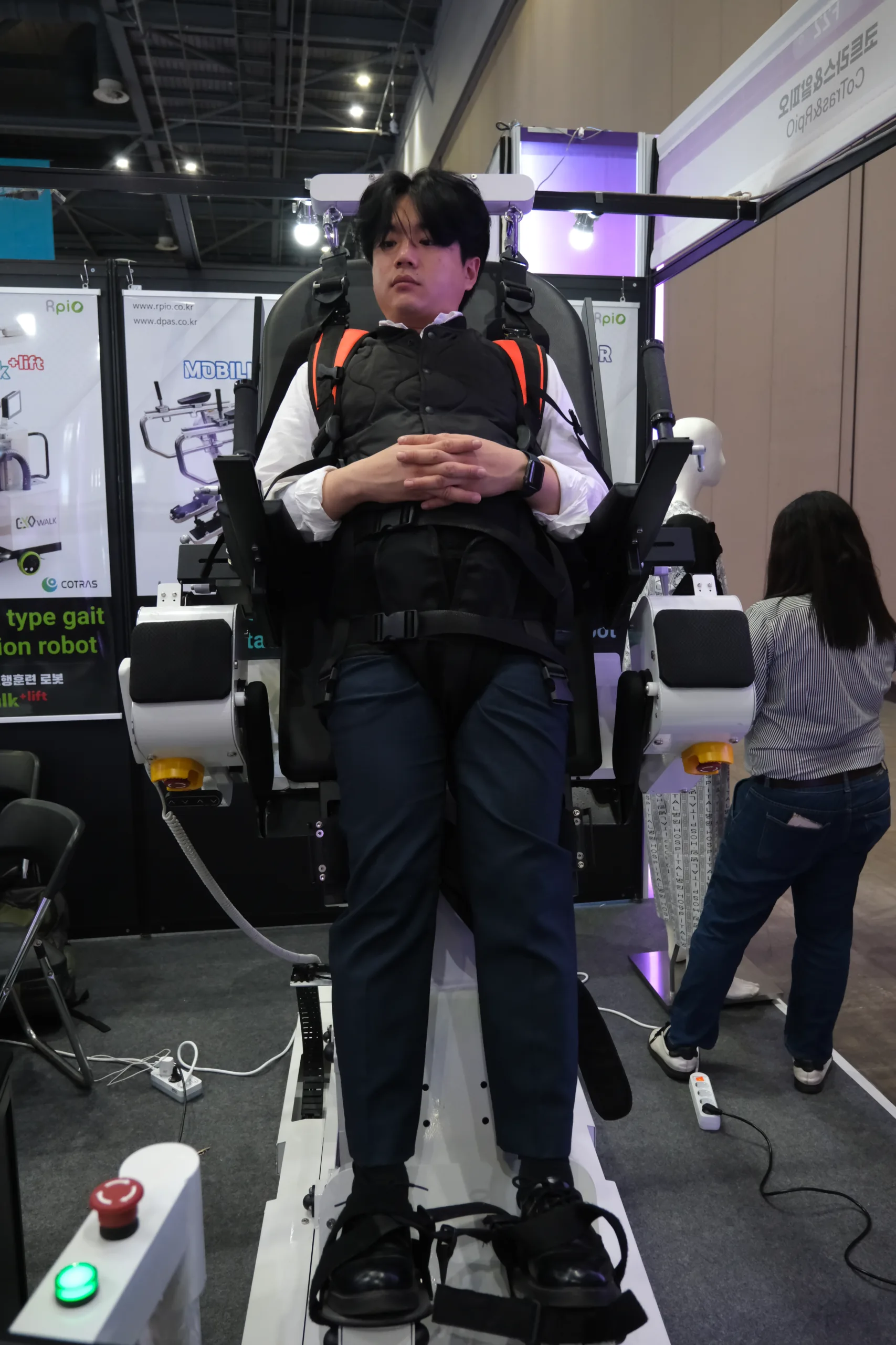 Robot World Korea R-BoT plus